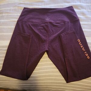 Beyond Yoga × Peloton Caught In The Midi leggings